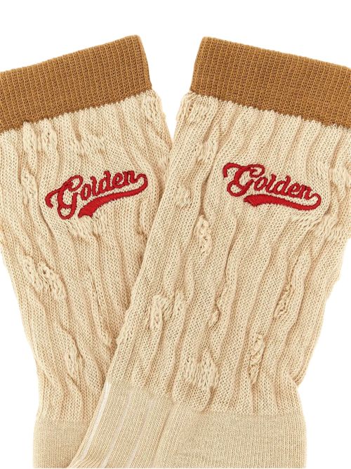 Calzini beige a coste con dettagli marroni e logo ricamato rosso Golden Goose | GUP02372.P002206.16102BEIGE/MOCHA MOUSSE/SCARLET